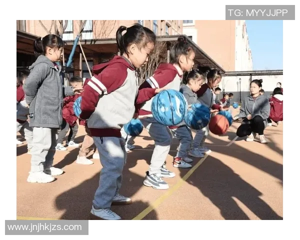 李丽的篮球旅程:从梦想起步到赛场辉煌的深度对话 李丽的篮球旅程:从梦想起步到赛场辉煌的深度对话